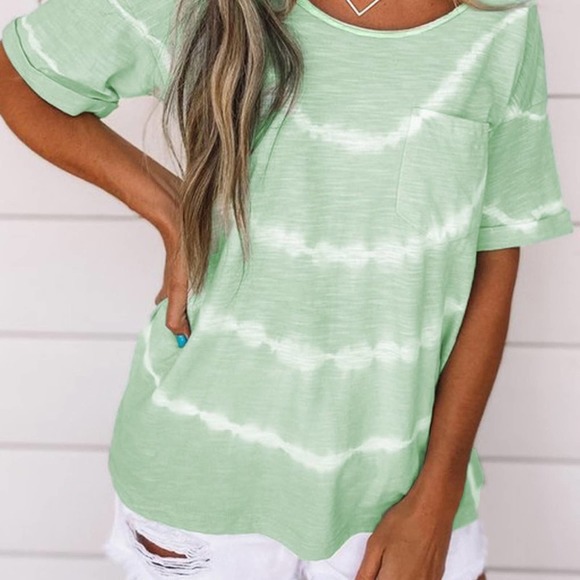 GREEN TIE-DYE STRIPES PRINT TOP WITH POCKET MEDIUM - Picture 3 of 4